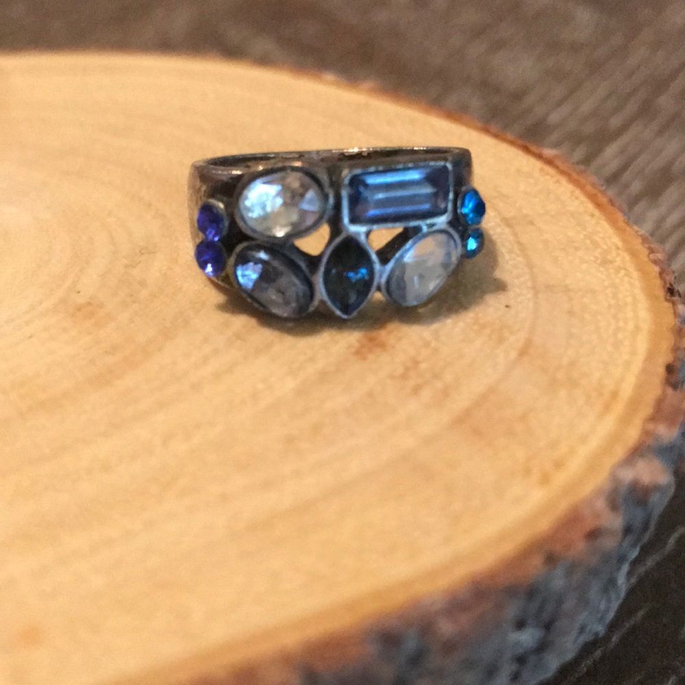 5/$25 Blue Gem Cluster Ring